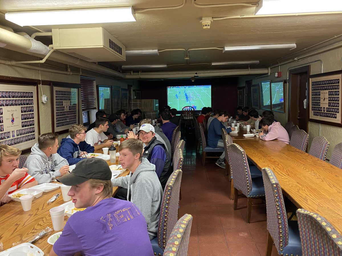 A little #MNF action over at Beta for dinner tonight. Go Chiefs!