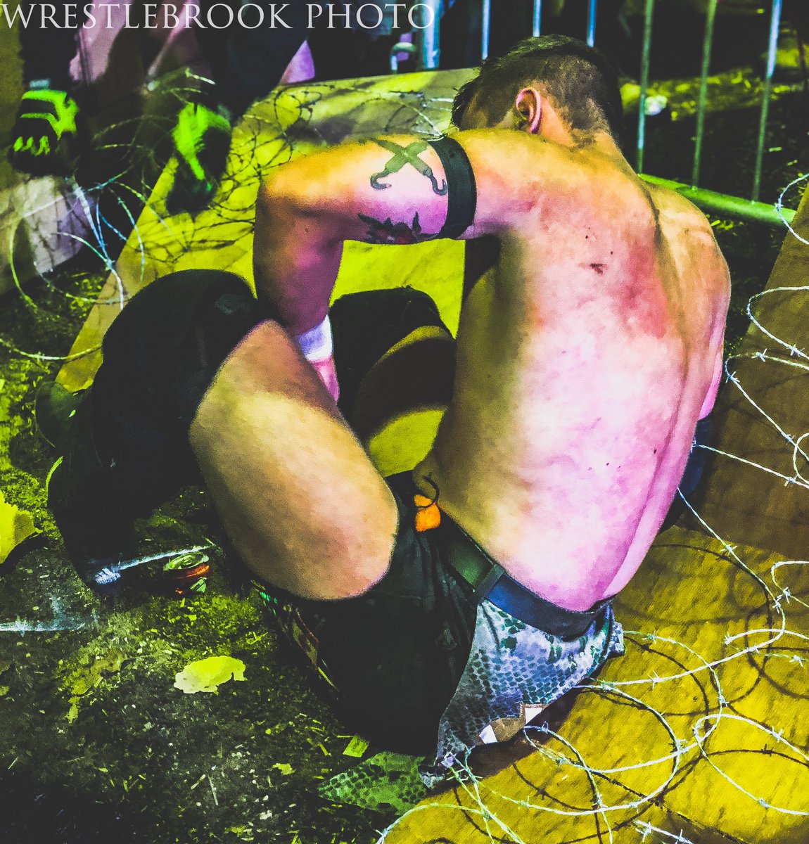 thewrestlebrook's tweet photo. Barbwire bliss #PFX2 https://t.co/HRWtlQLyVm
