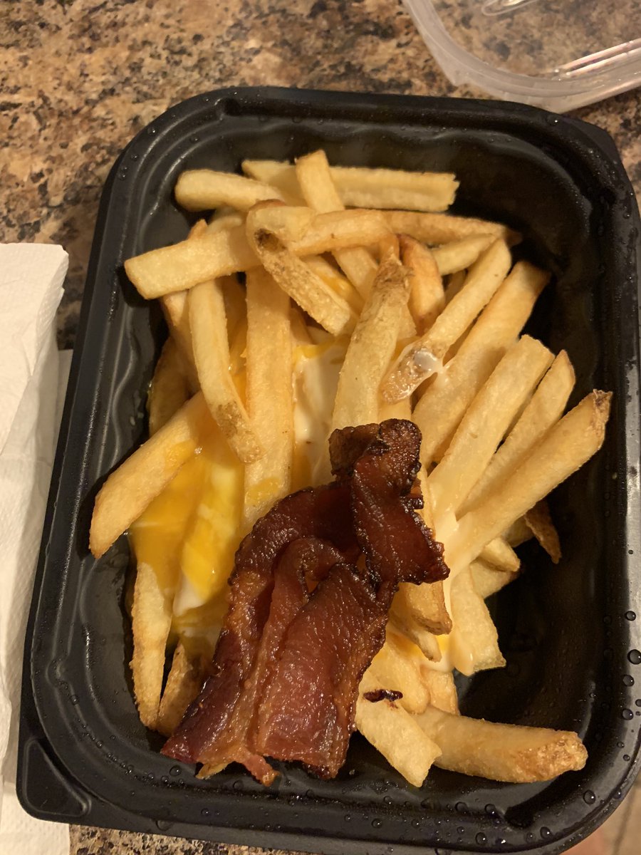 meghelms14's tweet photo. @Wendys  do better. https://t.co/McZRj8ynPb