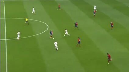 During his Barcelona days, Pep Guardiola created a lot of passing triangles, to move the ball quickly, and to give the man in possession several options to pass to. This system was the key to implementing the inverted defender.