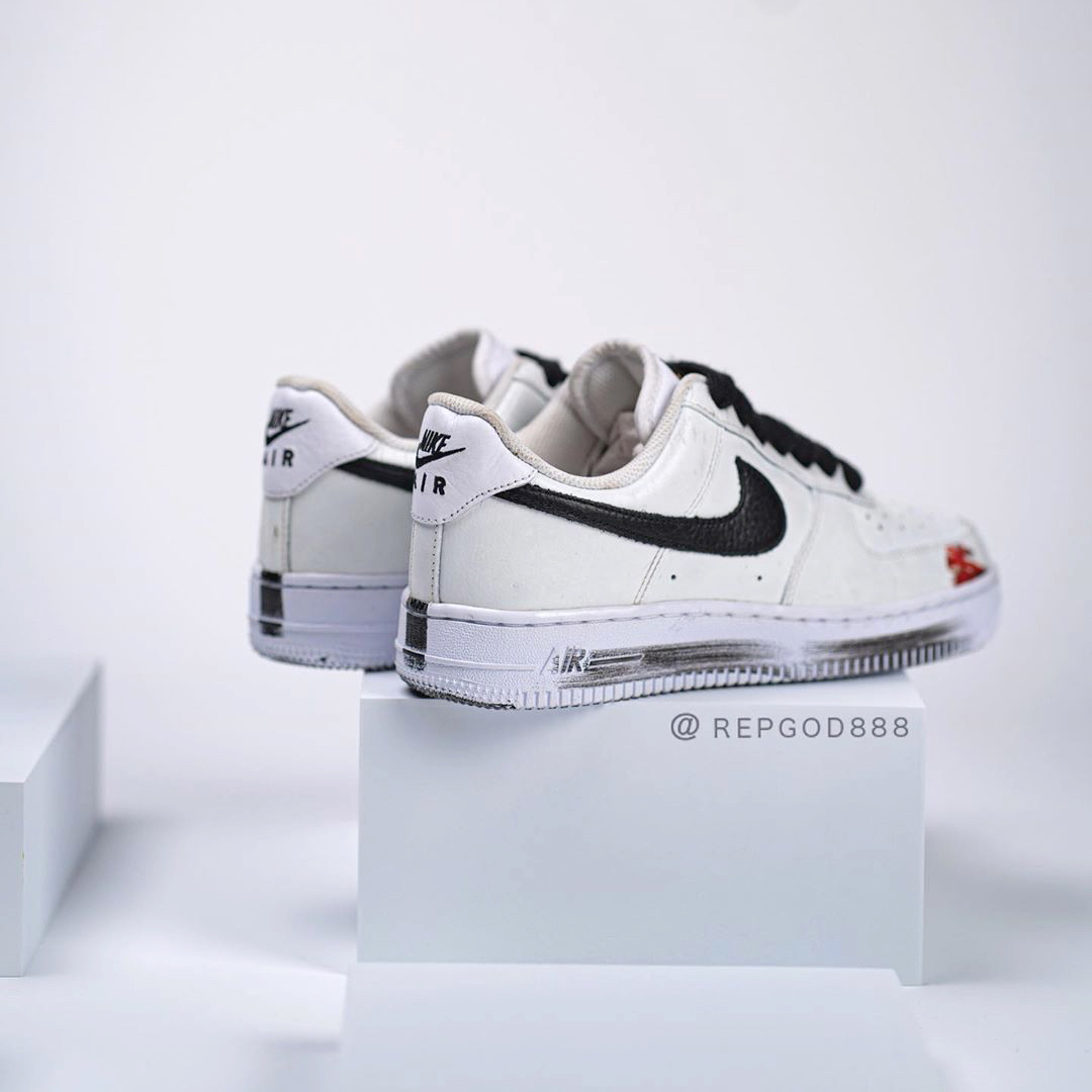 sneaker_wars's tweet photo. 【国内11月25日発売予定】ピースマイナスワン × ナイキ エアフォース 1 "パラノイズ" ホワイト/ブラック-ホワイト(DD3223-100 )
⇒https://t.co/1gcN2Y3oC4
#sneakerwars #スニーカー #ナイキ https://t.co/wdvPf5hXhU