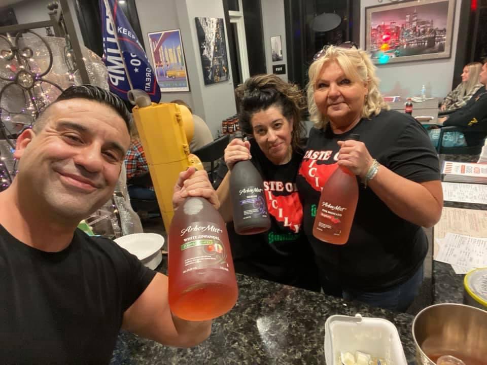 GumbaMemes's tweet photo. Ohh so classy. Drinking the wine of underagers who can’t afford real alcohol. #gumbasmemes #classlessandmaskless https://t.co/9AR7RGtdjO
