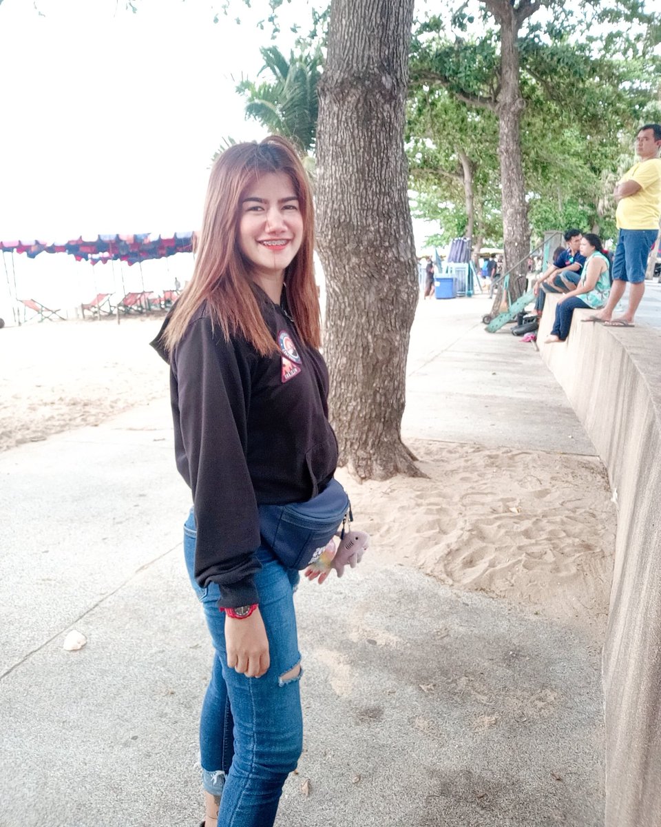 ct_kie's tweet photo. ถ้าถามว่าโสดแค่ไหน
คงจะโสดแค่กูอะ
เพราะเพื่อนมีแฟนกันหมดแล้ว🥰😄 https://t.co/hKEtjgV6Sy