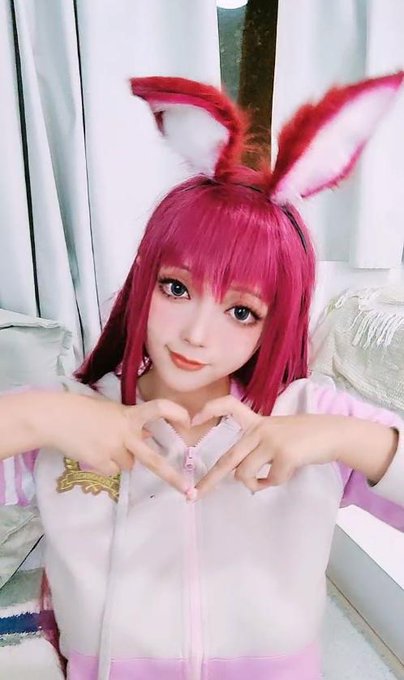 Twitterのコスプレ画像16