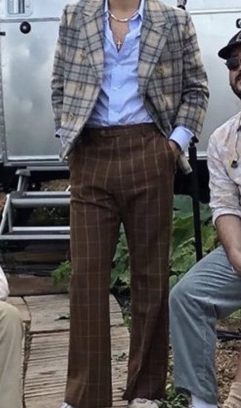THE OUTFIT