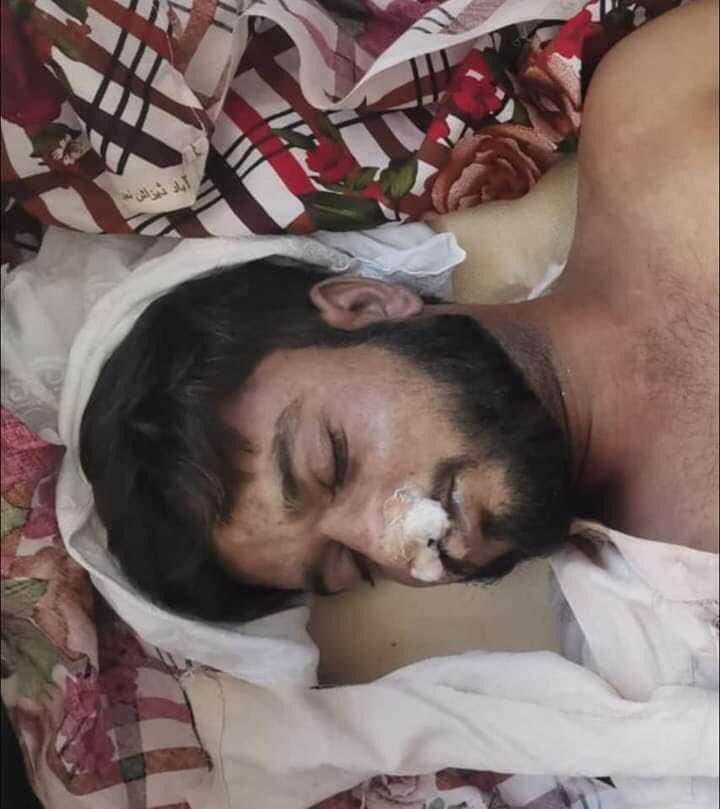 Abidrazakotla's tweet photo. یہ ہے نیا پاکستان 
تھانہ ککرالی گجرات میں پولیس تشدد سے نوجوان کی ہلاکت، عوام سراپا احتجاج، https://t.co/dNBgZA5zdQ