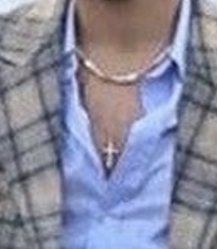 THE NECKLACES