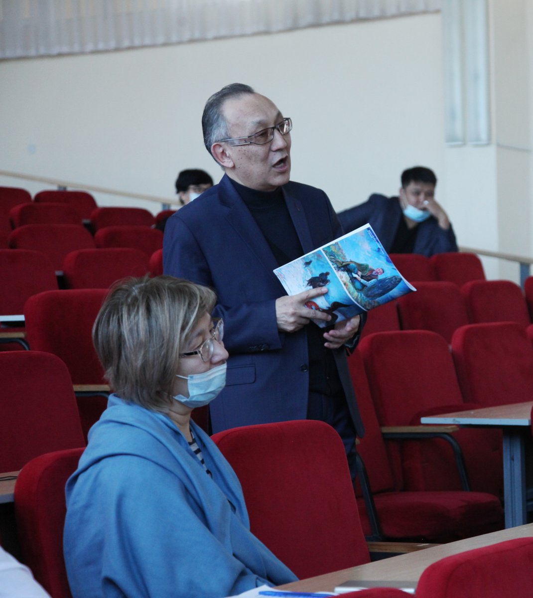press_ksu's tweet photo. Университет басшылығы философия және психология факультетінің профессорлық-оқытушылар құрамымен кездесті. https://t.co/3148WAvMOy