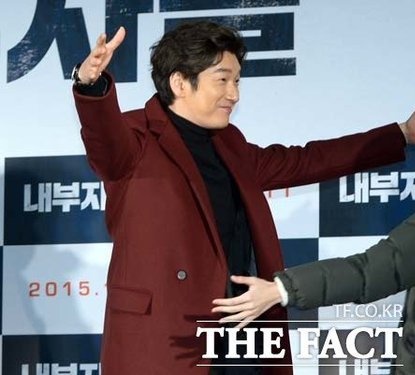 150명 프리허그 -> 결과(파데 다 묻음