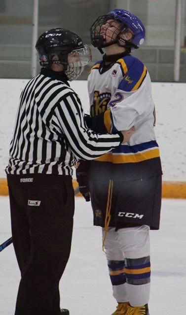LJACU17AAA's tweet photo. Taking a look to see whatโs coming this week. Youโre Oil Kings have a couple practices, a dry land session, team building and game 2 of the #exhibitionseries with @RDNorthstar #slowbuild #webeforme #AEHL #whatsgoingonoverthere #bebettereachday #ubuntu https://t.co/8sre9PRvVA