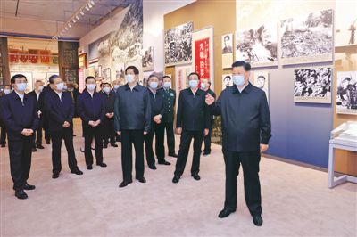 (1/x) Xi Jinping's visit to China's National Military Museum to commemorate the 70th anniversary of China's military entering Korean war is a *big* deal. Totally agree w/  @niubi on this. Here are some thoughts.