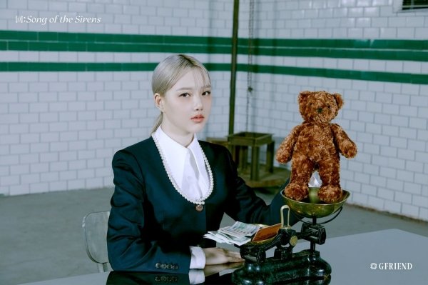 Buddy_Updates's tweet photo. #GFRIEND Yerin :"I really want to hear the phrase 'GFriend is GFriend' "

(Meaning: Gfriend didn't look like any other group)

https://t.co/0VuB358Hns https://t.co/GNzn3EImOf