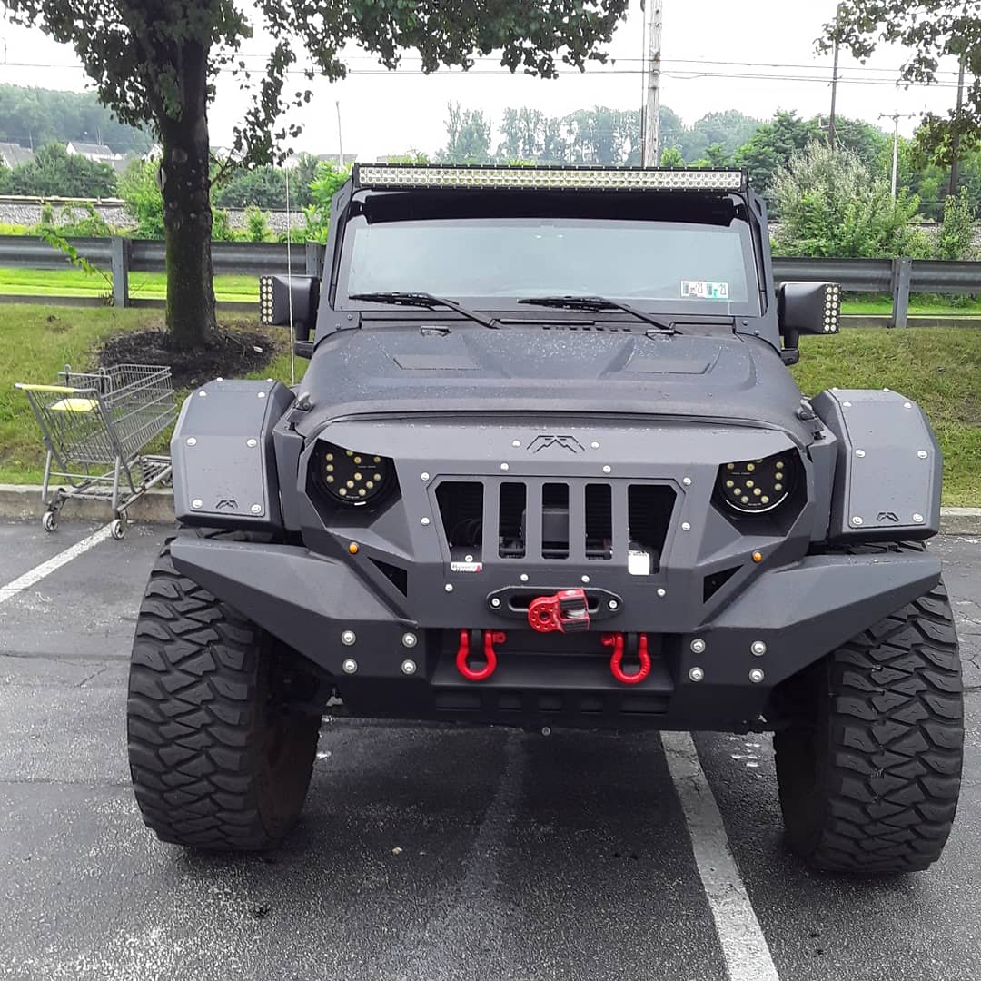 smithwilliam091's tweet photo. New edition to my collection, love Jeep Wranglers https://t.co/of6zTTY5Nq