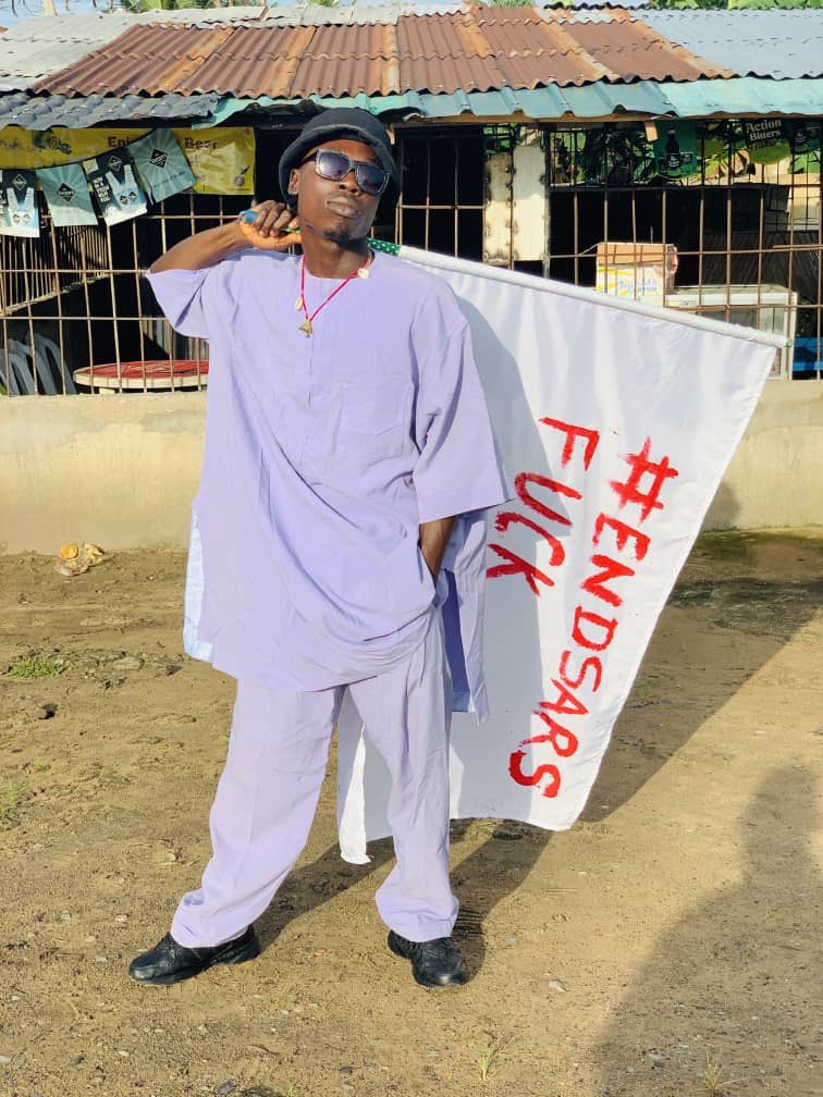 Amadije18086086's tweet image. It will cost you $0.00 to Retweet this. 
Let's have one voice and we will achieve this.. don't get tired.. together we can #EndSARS ￼ 
#EndPoliceBrutalityinNigeraNOW
  #NewProfilePic