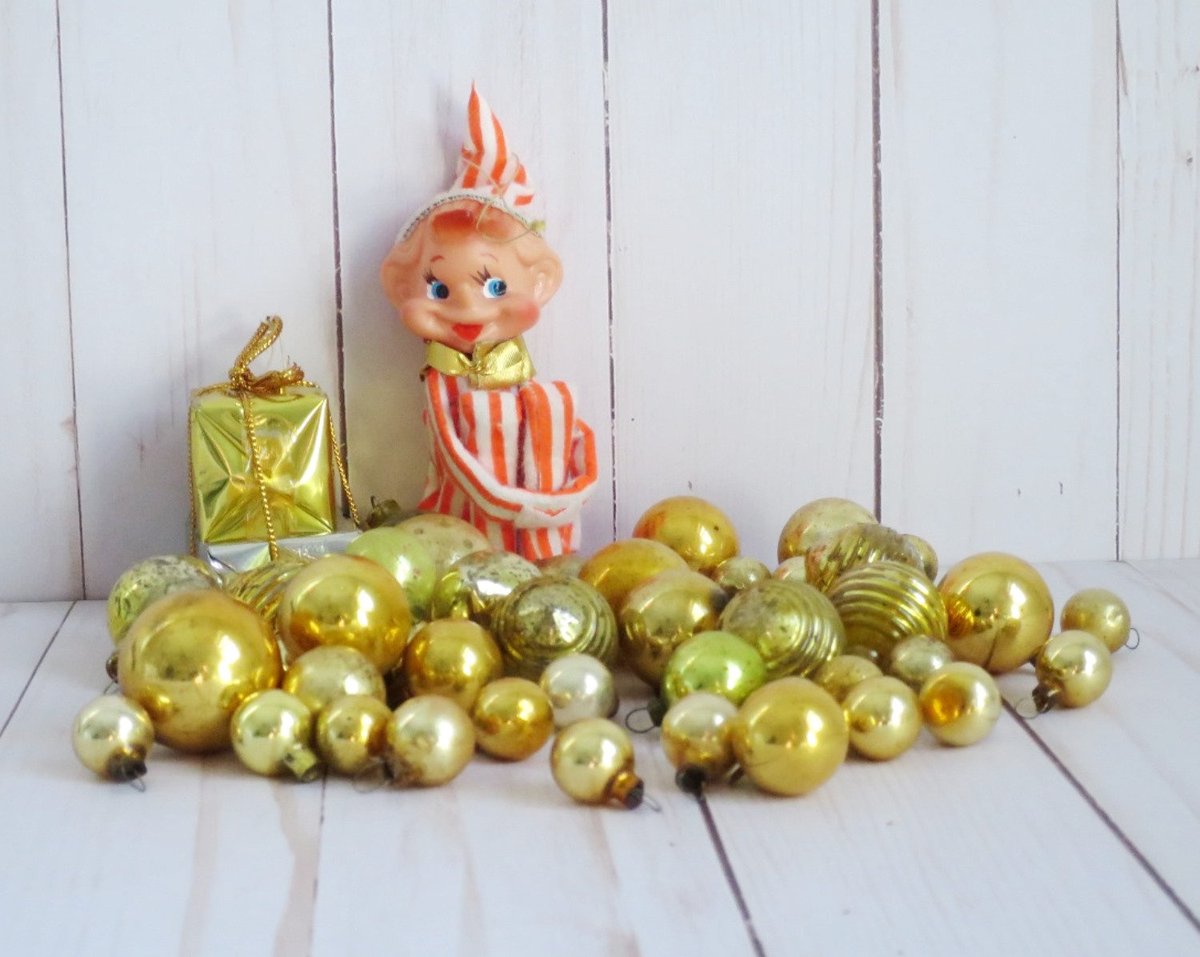 Lot of 30+ Mercury Glass Ornaments, Gold Holiday Wreath Supply, Vintage Elf Knee Hugger, Christmas Tree Ornaments, Yankee Swap Pixie Elf tuppu.net/4747e0e4 #TMTinsta #epiconEtsy #Vintage #HolidayCraftSupply