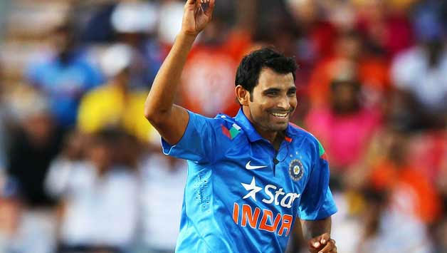 In came 22 yr old  @MdShami11 (named Shami Ahmed), who bowled testing lines at good speeds to help  @BhuviOfficial chip in with wickets. The ball did everything when Shami came into bowl. It kept low, it swung in, it seamed away/into the batsmen. His fig read 2-2-0-0 (2 maidens)