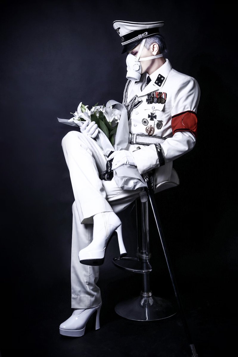 白制服 のイラスト マンガ コスプレ モデル作品 22 件 Twoucan