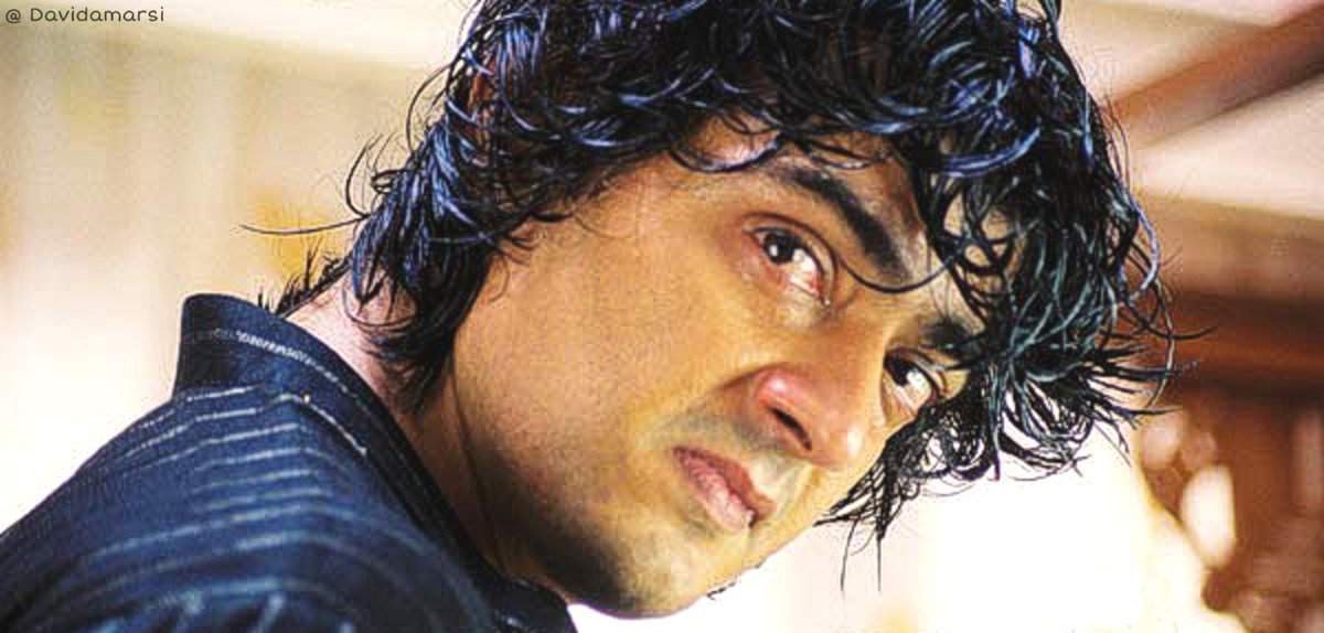 After Suresh of Ananda Pictures, a leading Chennai based distributor, intervened and solved the existing problems by providing an interest-free loan, the film went on floors again. #Valimai  #ThalaAjith #14YearsOfVaralaru