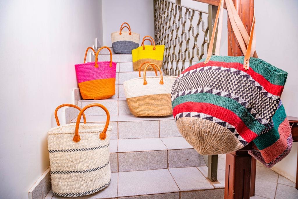 eudia_ug's tweet photo. . How’s that for a stairwell to heaven? 😉
. We could live on these stairs 😍
.
. Agree?
.
. #multipurposebasket #popofcolour #colourfulbaskets #handwoven #handmadebaskets #handbags #decormaison #womenweavers #entrepreneurs #madeinuganda #madeinkenya #madeintanzania #madeinafrica https://t.co/Ilmb3Uhmn7