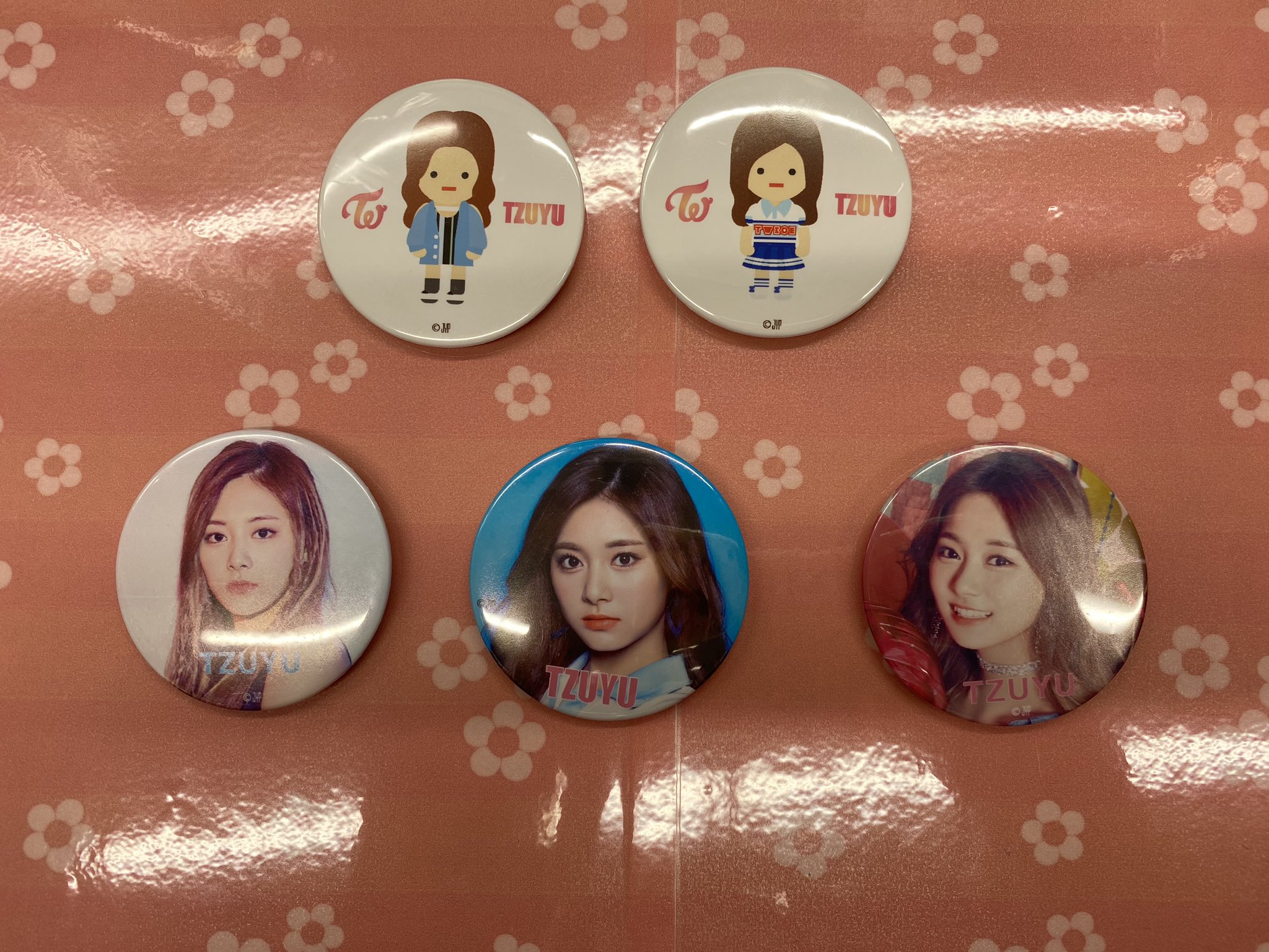 TWICE109缶バッジ twice ツウィ 缶バッチ 109 POPUP - メルカリ