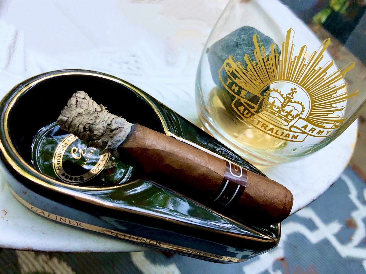 MeanderingJared's tweet photo. Plan your own post pandemic Costa Rican adventure today! I’ll gladly help you out at https://t.co/nvkSMYHGpX #junglemist #toucan #starbucks #wildlifepreserve #cigarhaul #centenario25 #newplaces https://t.co/IpPTlbtrek