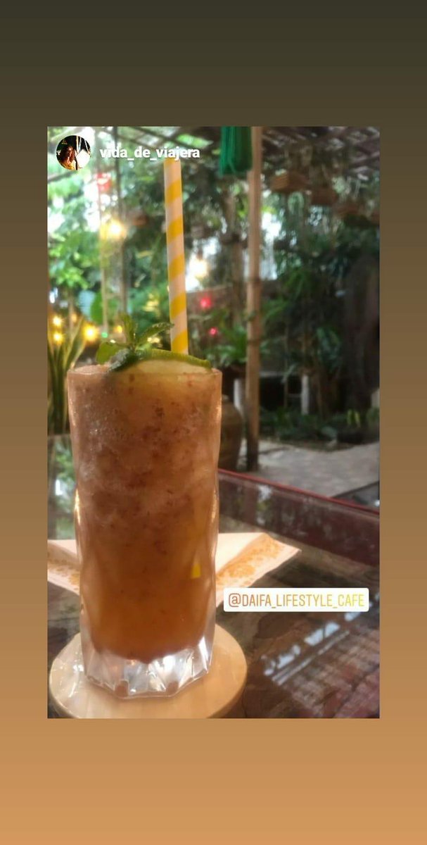 CafeDaifa's tweet photo. Want a layback, lazy afternoon with cozy cool weather and freshly made apple juice everyone? https://t.co/hWifelc31o