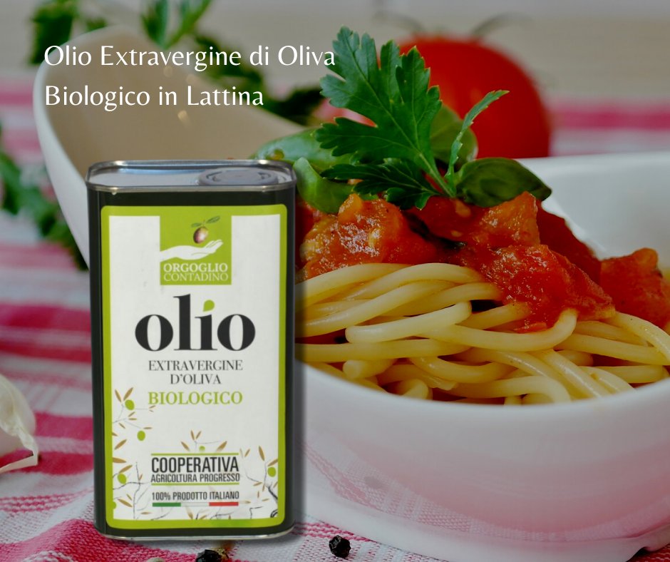 Qual è la vostra definizione di felicità? Per noi è una #pasta al pomodoro, semplice, sana e gustosa. Per un #sugo di qualità usa l'#Olio Extravergine #Biologico di gustoitaliano.ro! #italia #romania #italianfood #qualityfood #italiantaste #mangioitaliano #cooking 👨‍🍳👩‍🍳