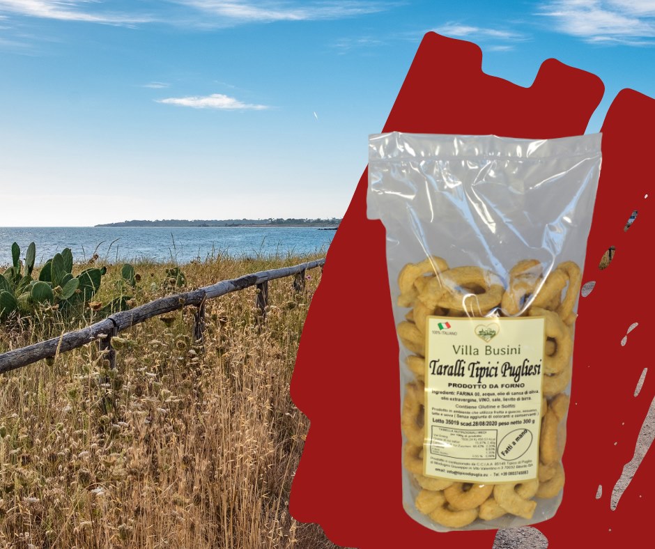 #Taralli started out as a #food for poor people living in the south of #Italy, who would add pepper to leftover bread dough. Now they are a typical #snack that is sold everywhere in the southern regions of Italy. You can find the best Taralli #Tipici at gustoitaliano.ro!😋