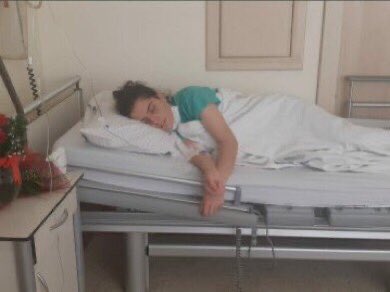 Gülendam kardeşimiz Kistik Fibrozis hastası hastalığı genetik ölümcül tedavisi ilacı,cihazları türkiyede yoktur.Cihazlarını alabilmesi için maddi desteğe ihtiyacı var.Lütfen kardeşimizin sesi ve umudu olalım. Tl 0539 862 26 27
TR39 0001 0000 4494 6418 155001
#kfliGülendamölmesin