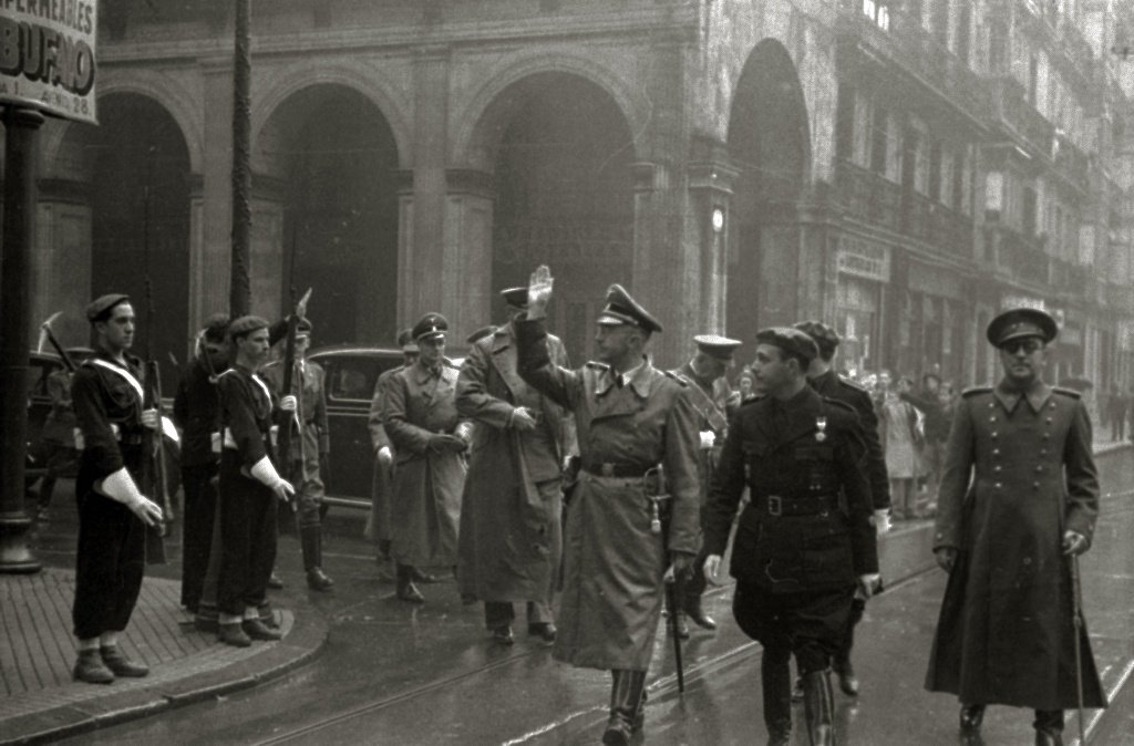 También visitó el País Vasco, cuyó idioma y costumbres despertaron enorme curiosidad entre los nazis por su antiguedad. Después de su visita las autoridades alemanas rodaron un documental sobre la vida en Euskadi.