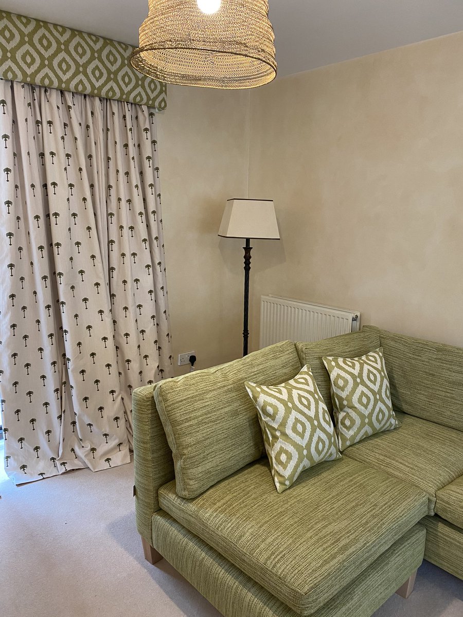Caroline Aitken Interiors tweet media
