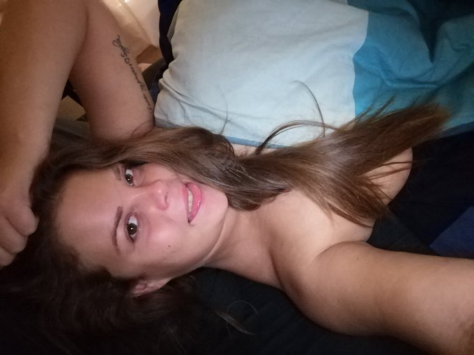 Guten Morgen 🐥 Na alles gut bei euch?  Good morning 🐥 How are you doing?  🥰🥰🥰 https://t.co/79rYtyvNb<a href="/tag/sweet"class="tags"><span>#sweet</span></a><a href="/tag/actress"class="tags"><span>#actress</span></a><a href="/tag/lovemyjob"class="tags"><span>#lovemyjob</span></a><a href="/tag/enjoy"class="tags"><span>#enjoy</span></a><a href="/tag/ass"class="tags"><span>#ass</span></a><a href="/tag/hotgirl"class="tags"><span>#hotgirl</span></a>