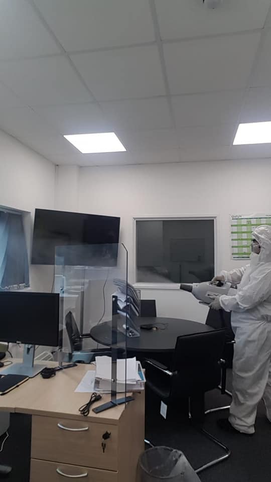 AandRcleaning's tweet image. Do you want viral protection that can last up to several days?

Our bio-misting/fogging services allows us to spray a fine mist of biocidal disinfectant, killing 99.9999% of viruses and create a reactive barrier. To learn more call us on 01656 713950

#Biomisting #Commercialclean