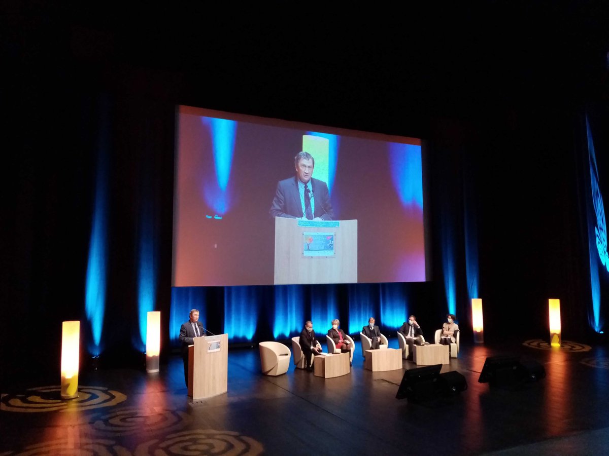 En direct du Centre de congrès de l'Aube pour le lancement des 5e Assises nationales du Vieillissement/Longevity co-organisées par <a href="/IDEAL_Co/">idealCO</a>  <a href="/AubeDepartement/">Département de l'Aube</a> <a href="/UTTroyes/">UTT à Troyes</a> <a href="/ADepartementsF/">Départements de France</a> en format #hybride les 20 et 21 octobre 2020 à #Troyes #eventprofs #safeevent