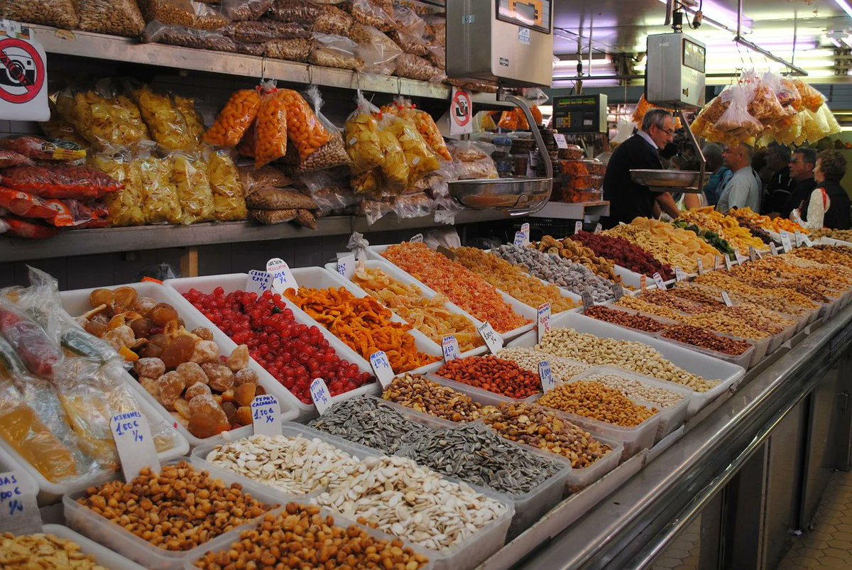 Perderse por las calles de #Valencia, conocer su gente, su arquitectura, sus mercados...

¡Es algo que no te puedes perder!