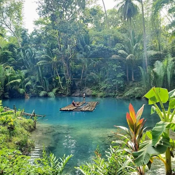 cebutrip_net's tweet photo. Breathtaking view of Blue Hole Spring in Tuburan, Cebu.
#BlueHoleSpring #TuburanCebu
(Photos from My Booming Cebu FB Page) https://t.co/otoL0uKn9x
