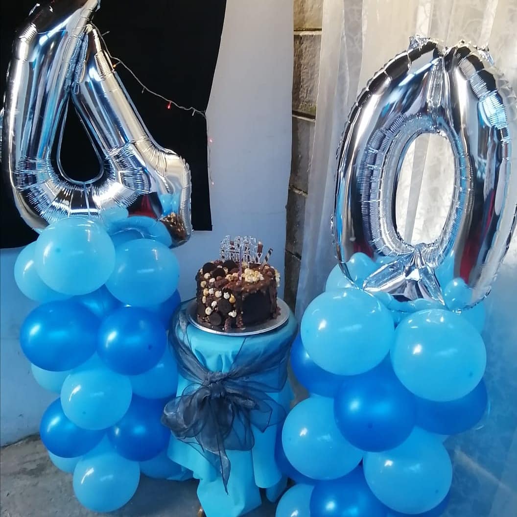 c_kiddies's tweet photo. A fabulous photo booth area, done by C&amp;c kiddies for a friend who turned naughty 40s

Book your Backdrop /balloon garland today we do it all...
#partyplanners #CapeTown https://t.co/FyF5e6uXIy