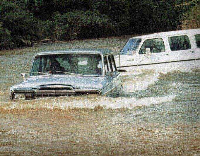 phorhank's tweet image. My King went to everywhere to help all people.#อนุชนรักชาติศาสตร์กษัตริย์