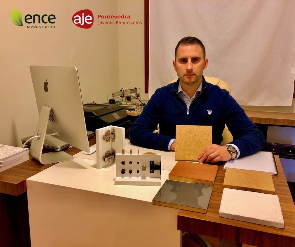 AjePontevedra's tweet photo. 🤔¿Es posible producir, a partir de desperdicios agrícolas, tableros ecológicos y evitar talar árboles?
David Camba, de la #aceleradora #RíaDePontevedra ¡lo ha hecho realidad!😀 A través de #Ecotab, ha creado un producto que sirve para fabricar muebles y elementos decorativos https://t.co/FWInSzx6A6