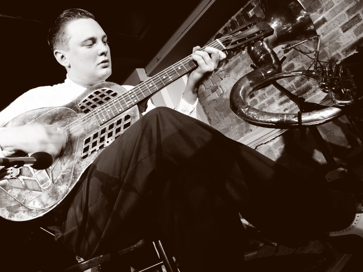 We might not have started this band if it weren't for our lovely pal Rob Heron wanting an excuse to play the banjo as well as guitar...