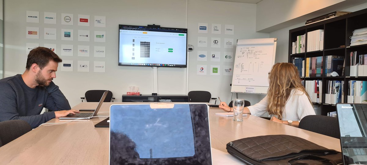 Our team has been working hard on the Planet Soar online platform: Suppling players with renewable energy solutions.

COMING SOON 👉 lnkd.in/gFqXuHK

#renewables #ecommerce #innovation #planetsoar