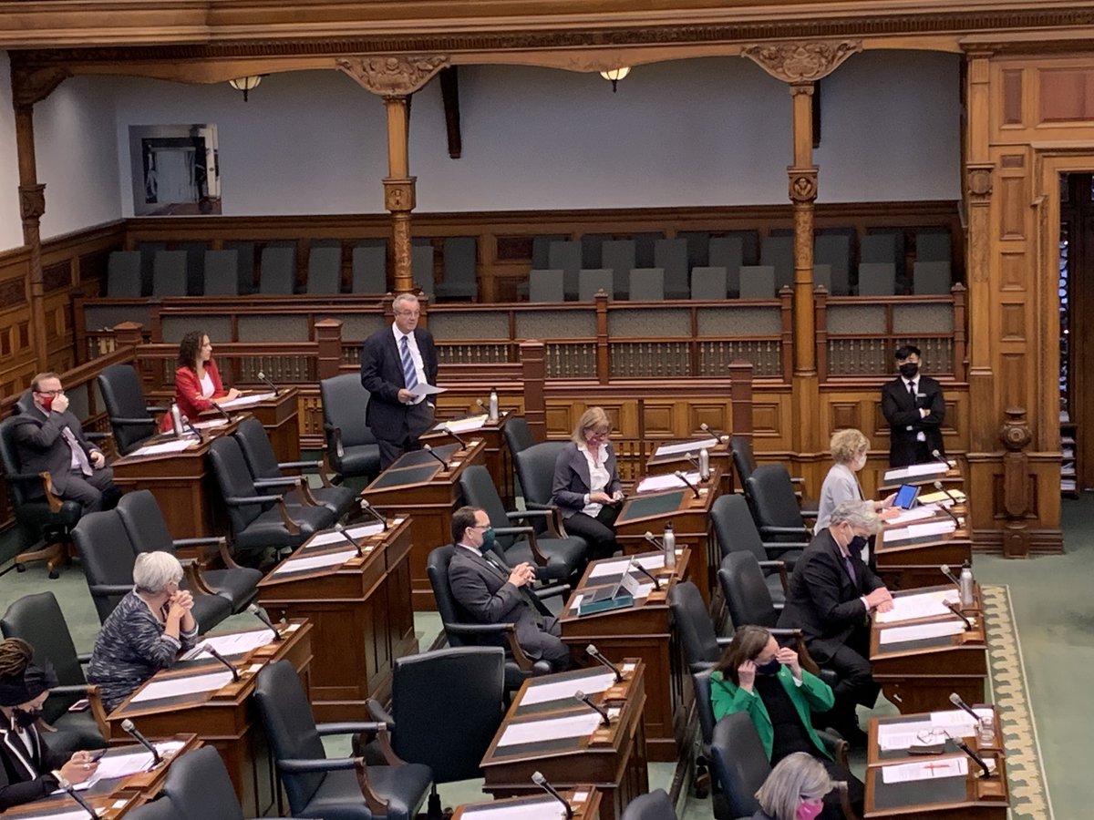 l_stone's tweet image. Independent MPP @randyhillier is daring the government to “throw the book at him” tomorrow when he gathers with more than 25 people unmasked at QP #onpoli