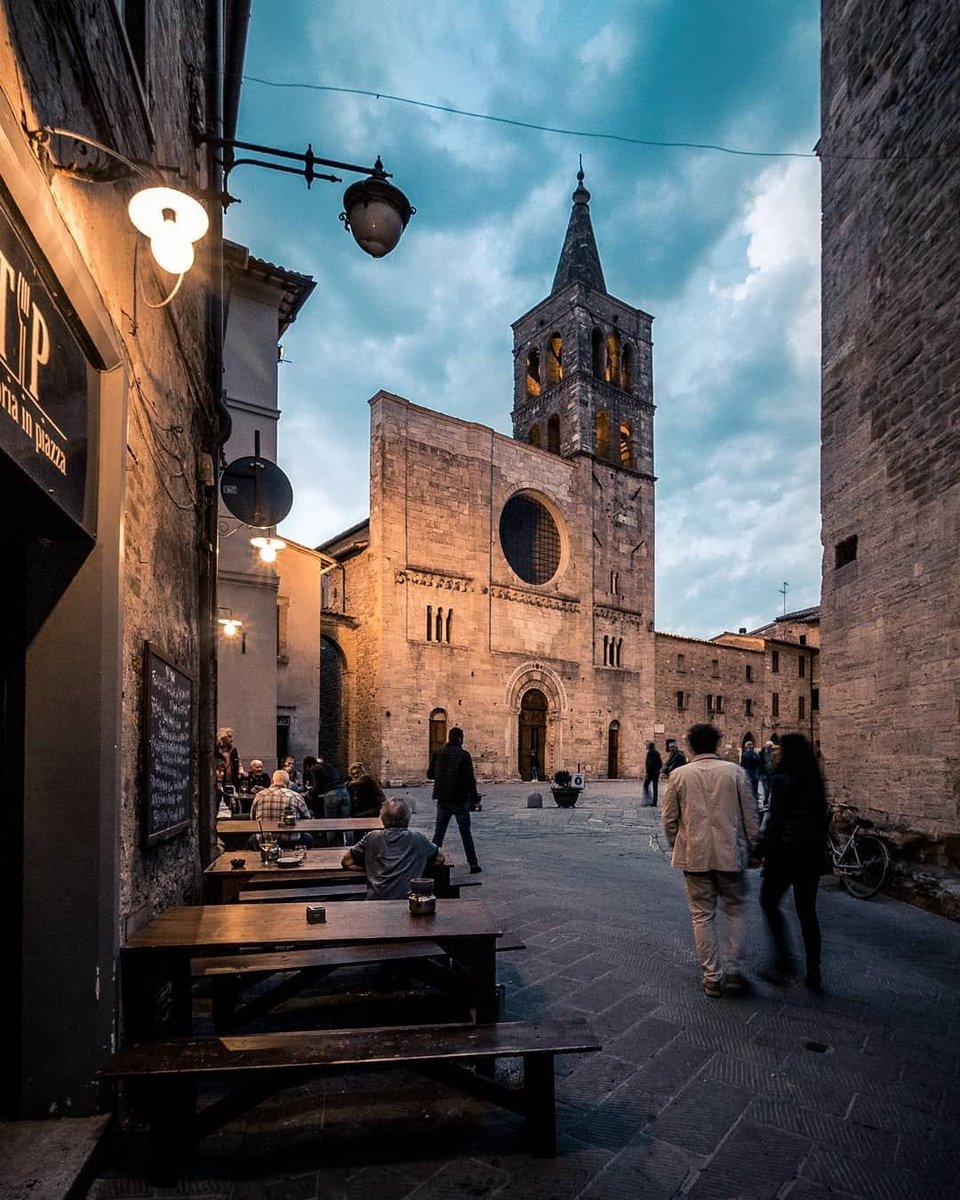 mozinity's tweet photo. Italy https://t.co/ibO2tCbImn