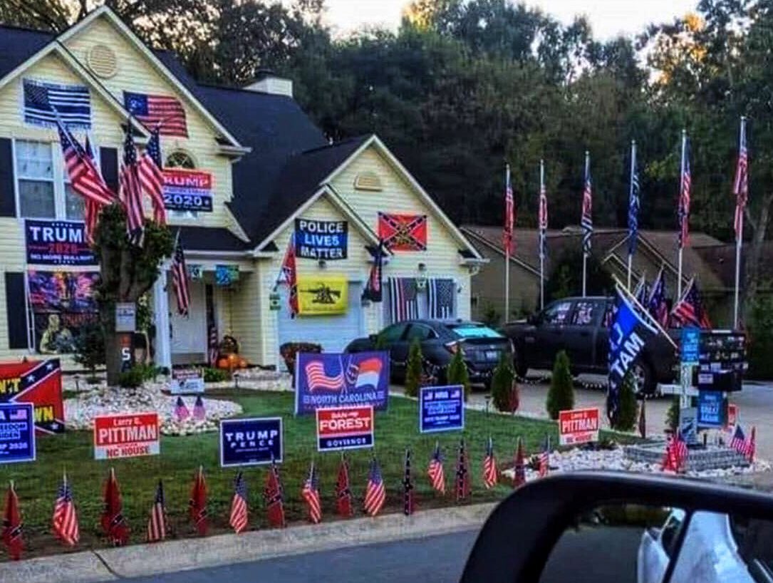 thefinalsecond's tweet image. “I don’t like talking politics” #Trump2020Landslide #Trump2020 #BidenHarris2020Landslide #BidenCrimeFamily #BidenHarrisToSaveAmerica #4MoreYears #2020Election #2020debate