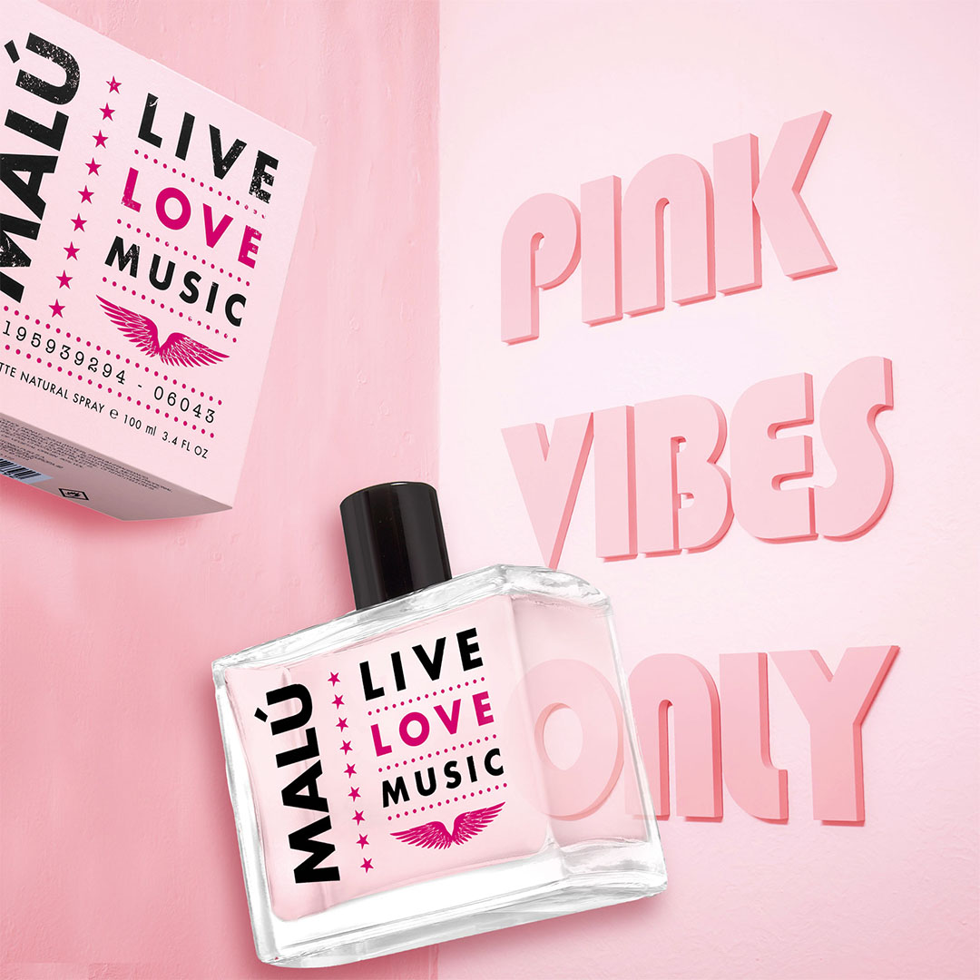 Comenzamos la semana cargadxs de #Love y #PinkVibes. #EnjoyTheWeek
.
.
.
#Malú #fragancias #music #maluleras #MaluMusic #week #fun #HappyWeek #Inspo #motivation #aroma #Pink #amor #vibes #esenciaMalú #singer #edt #starsfragancia #mood #positive #goodenergy https://t.co/BuRmoDpFlT