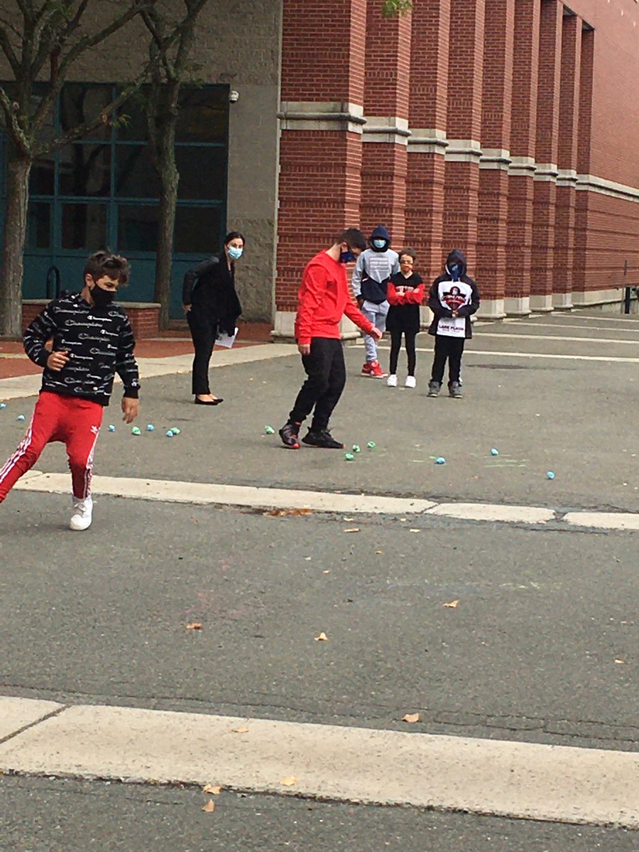 Elizabeth Golden tweet media