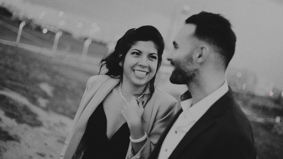 sublimefilmspt's tweet photo. She said YES! 🌠
#sublime #sublimefilms #shesaidyes #weddinginspiration #porto #weddingproposal #heproposed #heproposedtome
#bridetobe #weddingvideo #portugalwedding #destinationwedding #junebugweddings #love #together #engagementring #loveintentionally https://t.co/oiica8VpEH