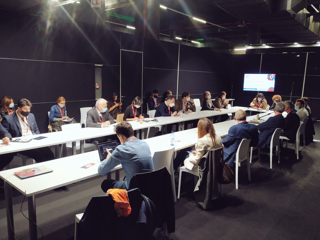 SMAU tweet media