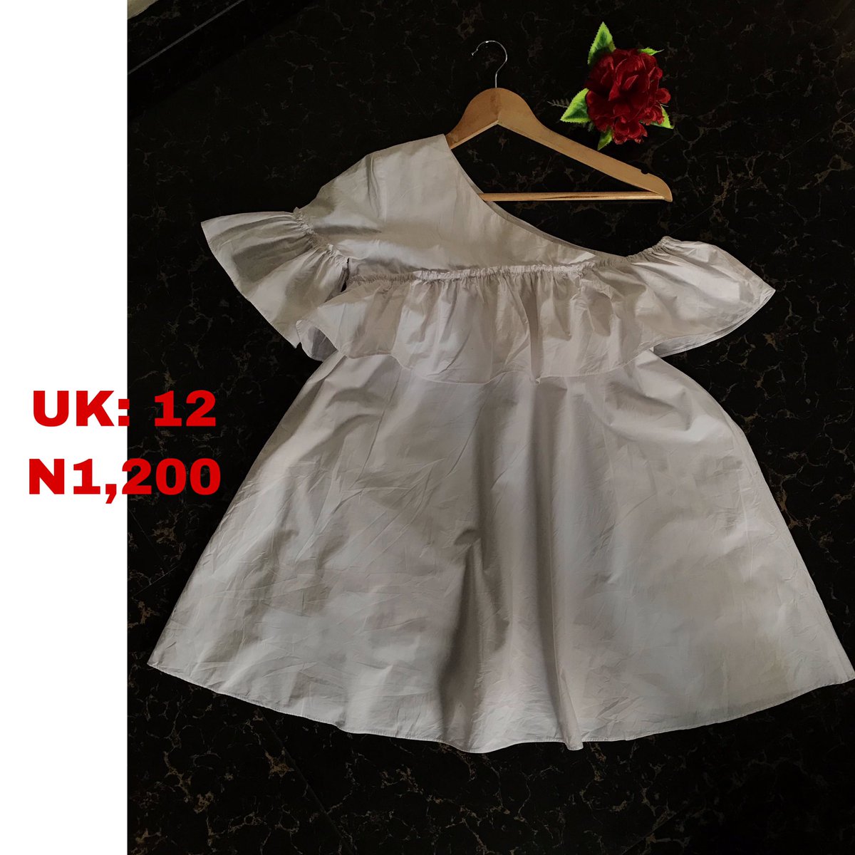 ThriftsandThreads tweet media