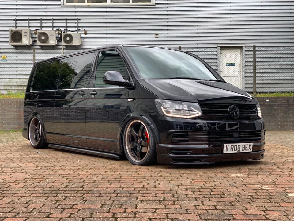 LensoUk's tweet photo. D1R in Gloss Black Polished Dish 
Available in 18 &amp; 20" 
(Most 5 stud fitments)
#lenso # vw #alloys #alloywheels #wheels #vans #vanwheels #staytuned #staysafe #uk #eu #usa #worldwide https://t.co/I9kqynul2X
